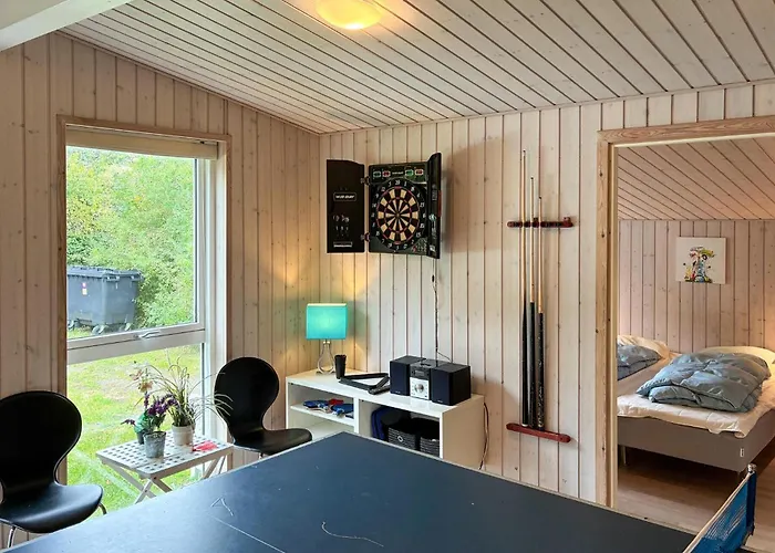 Awesome In Vaeggerlose With Sauna * Bøtø By